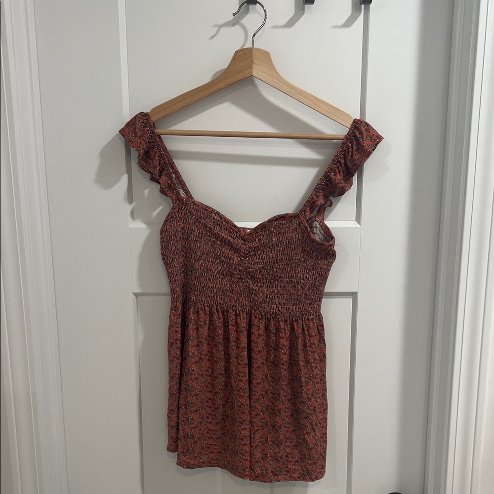 Sweetheart neckline blouse